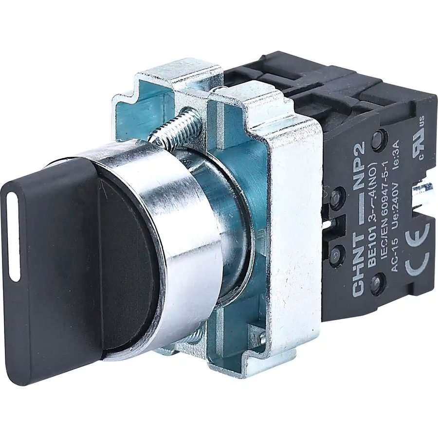Chint Chint NP2 Selector Switch (Short Handle), Electrical Supply Switches & Outlets — Southend Philippines
