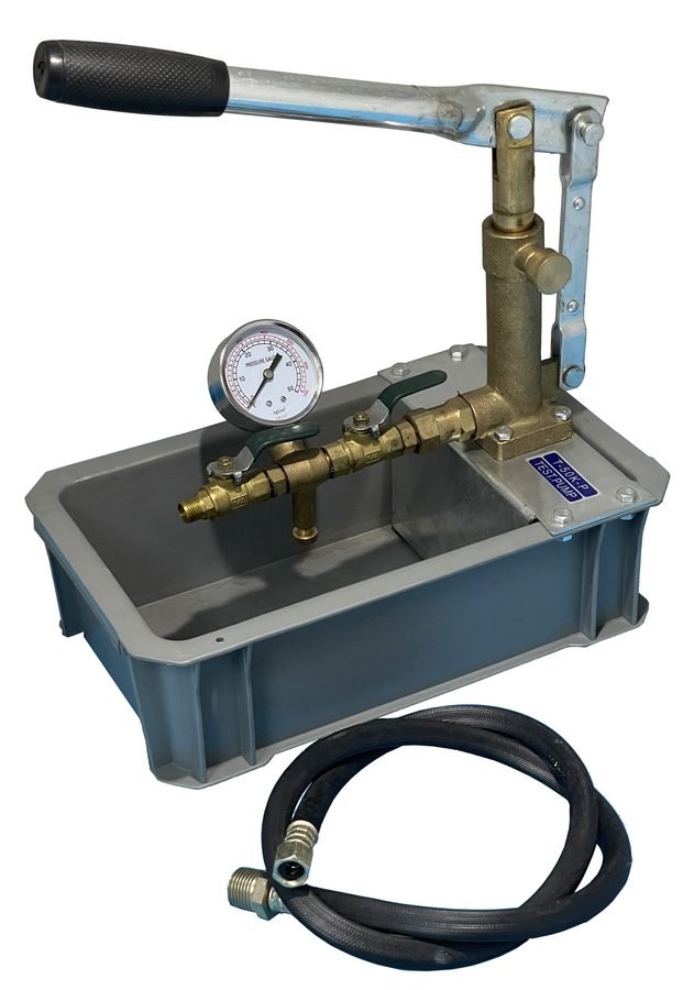 Showa SHOWA Pressure Test Pump, Pumps & Motors Pumps — Southend Philippines